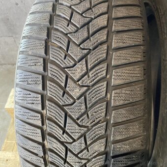 Zimní pneu 225/55 R18 102H Dunlop 5mm - 2