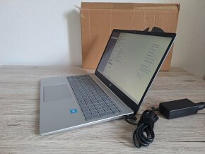 Notebook HP fdo837nc, jako nový - 2