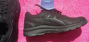 Nové dámské běžecké/městské boty Asics vel.36 - 2