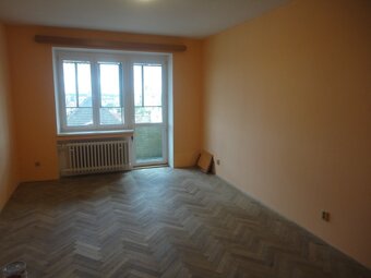 Pronájem 2+1, ulice Merhautova, Černá Pole, 80 m2, balkon, k - 2