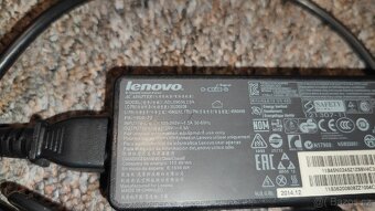 Lenovo 90W nabíječka - 2