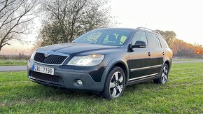 Škoda Octavia Scout 4x4 DSG Individual - původ ČR. - 2