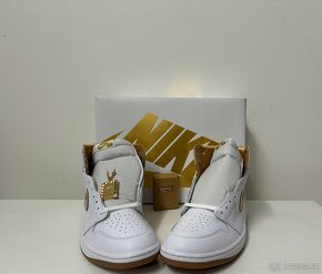 Nike Air Jordan 1 Retro High OG Metallic Gold vel.45/29,5cm - 2