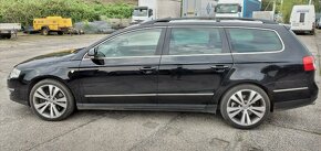 VW Passat 3C var INDIVIDUAL R32 VR6 DSG 1.majitel TOP STAV - 2