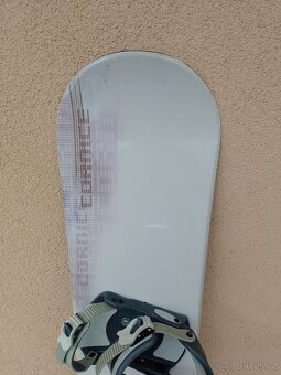 Dámský snowboard NAKED CORNICE. 155cm - 2