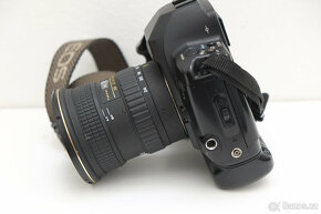 Canon EOS 3 - 2