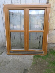 1 kus - Dřevěné okno 108 x 128 cm - 2