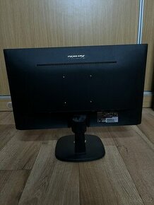 Monitor Philips 24" Téměř nový - 2