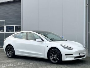 Tesla model 3 SR+ - 2