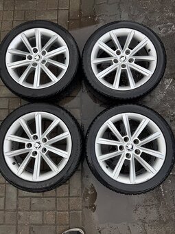 ORIGINÁL Alu Škoda Teron R17, 5x112 - ZIMNÍ PNEU - 2