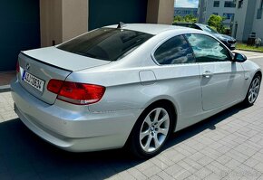 BMW e92 325i - 2