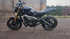 Yamaha MT 09 - 2