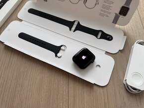 ZANOVNÍ APPLE WATCH 9 45MM MIDNIGHT CELLULAR,ZÁRUKA 01/25 - 2