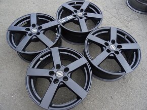 Alu disky černé na Opel 17", 5x110, ET 32, šířka 7J - 2