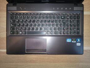 Notebook Lenovo IdeaPad Z570, 2 GB grafika - 2