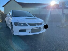 Mitsubishi Lancer Evolution 7 GSR - 2