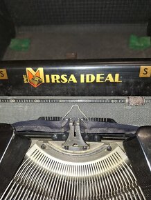 Kufříkový psací stroj US Mirsa Ideal - 2
