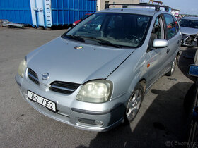 Nissan Almera Tino - 2