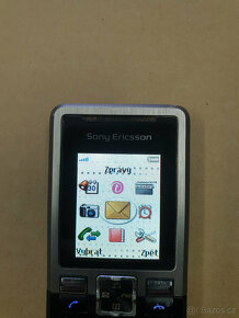 Sony Ericsson T280i - 2