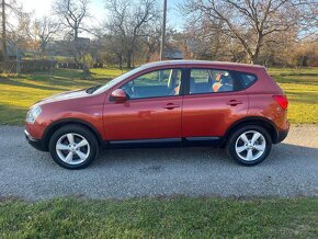 NISSAN QUASHQAI 1,6i 16V 84KW BENZÍN MANUÁL PANORAMA - 2