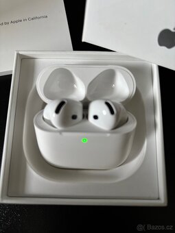 AirPods 4 - 2