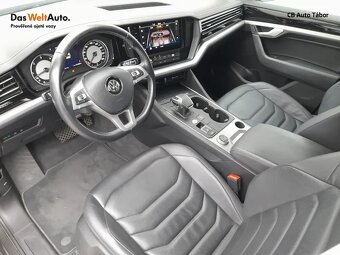 VW Touareg 3.0 TDI TAŽNÉ - 2