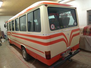 Veterán, historický autobus - 2