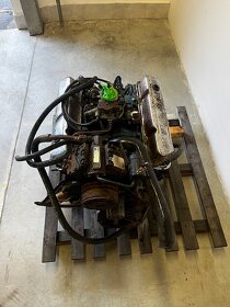 Motor Mopar 360 cui V8 - 2