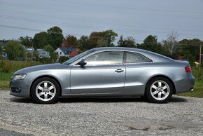 Audi A5 COUPÉ 2.7 TDi V6 A/T,BiXENON,DKLIMA,TEMP,PDC,ALU,1.M - 2