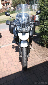 Triumph Tiger 800 - 2