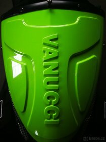 Racing krovka VANUCCI 20l - 2