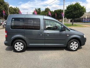 VW CADDY 1.9 TDi SERVISNÍ KNIHA  175.800 km - 2