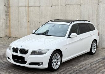 BMW E91 330d xDrive 2010 A/T - 2