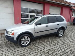 VOLVO XC 90 2,4D 136 KW AWD manuál , zachovalý kus - 2