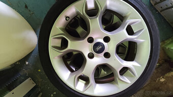 Prodám 17"Alu kola Ford fiesta RS včetne pneu 205/40r17 - 2