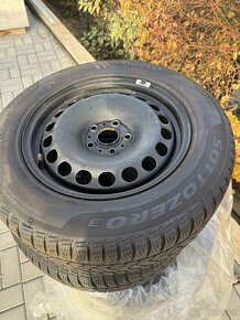 Zimní kola 215/60 R 16 PIRELLI - 2