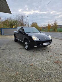 Porsche Cayenne - 2