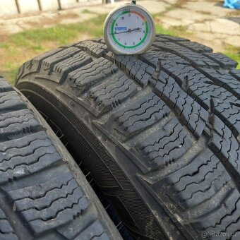 1Ks Zimni NOKIAN 215/70 R15C, Praha 9 - 2