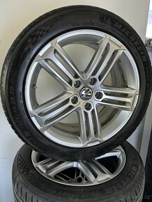 Alu kola 5x130 r20 s pneu (touareg) - 2