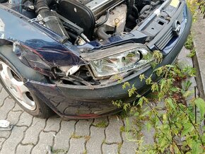 Opel Vectra b 1.8 benzin - 2