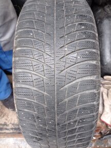 205/55R16 - 2