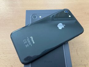 Apple iPhone 8 Space Gray 64 GB - 2