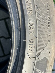 Pneu letní  215/50 r18 - 2