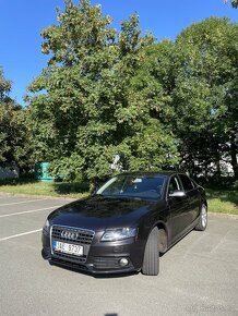 AUDI A4 B8 2.0 tdi - 2