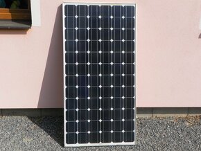 Elektrický ohradník s fotovoltaickým panelem - 2