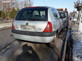 Renault clio 1,2 43kw nahradni dily červené a stri - 2