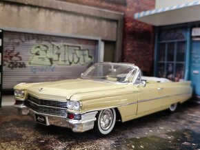 Cadillac 1963 convertible 1:18 Jada Toys - 2