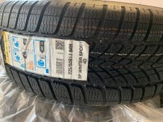 Nová Alu Mercedes-Benz 17” 5x112 7J ET48,5 s pneu 225/50/17 - 2