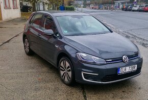 VW e-golf, 36KWh, ACC, servis VW, CCS, rok 2020 - 2