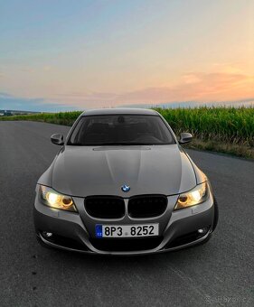 BMW e90 lci 320i - 2